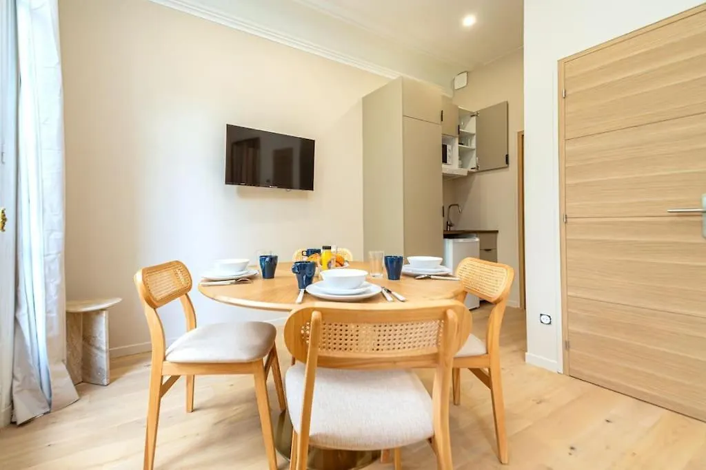 Appartement Neuf Quartier Pereire Paris 0*,