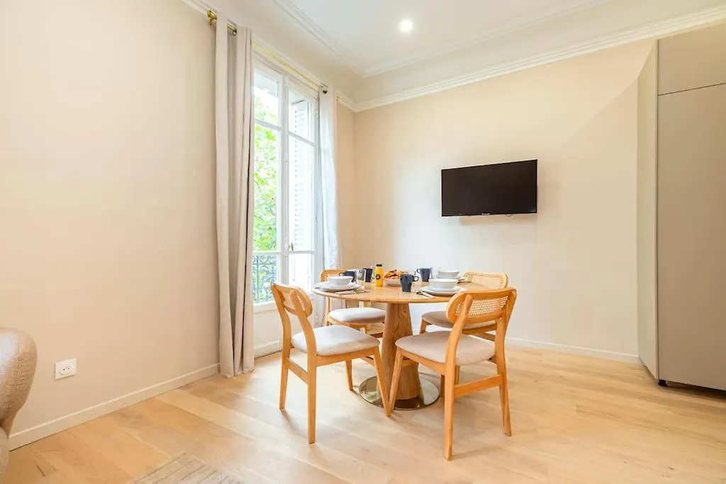 Appartement Neuf Quartier Pereire Paris France